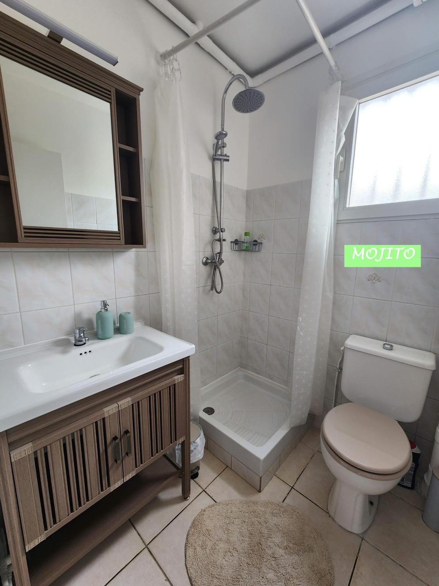 Apartamento Kozy Kaz - Les Pieds Dans L Eau Trinite  Exterior foto