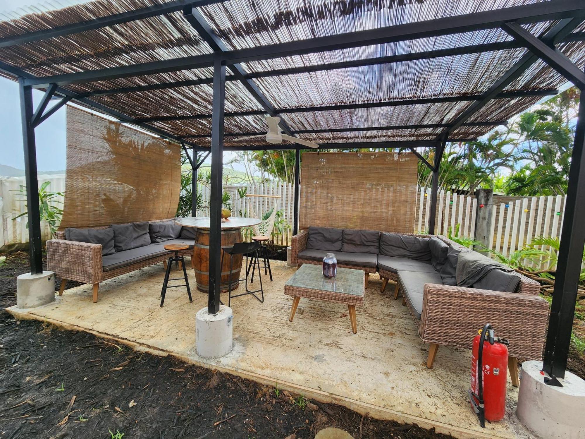 Apartamento Kozy Kaz - Les Pieds Dans L Eau Trinite  Exterior foto