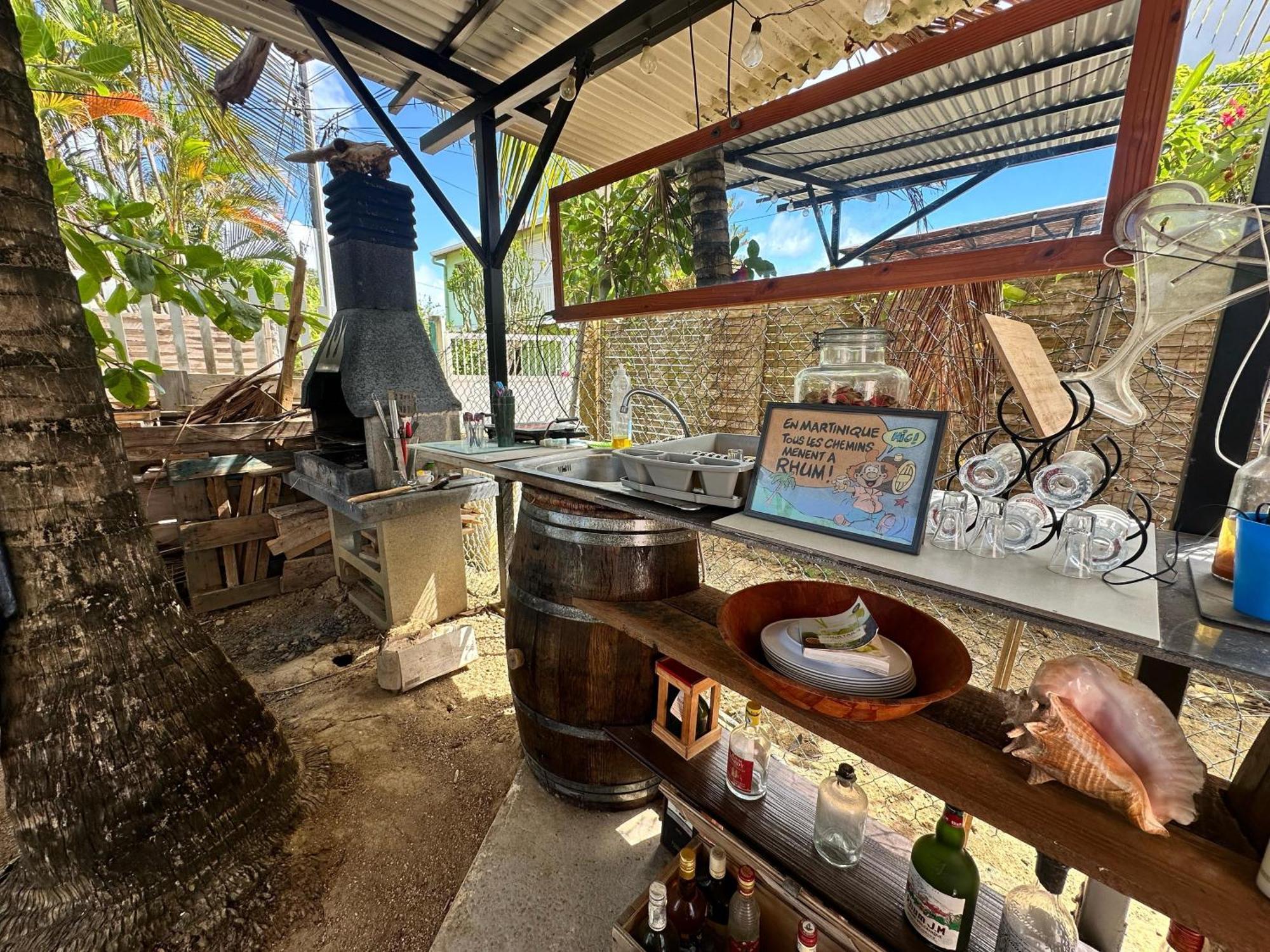 Apartamento Kozy Kaz - Les Pieds Dans L Eau Trinite  Exterior foto