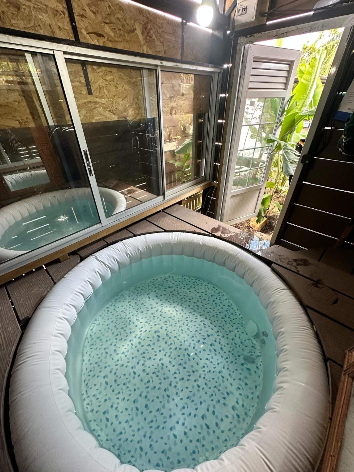 Apartamento Kozy Kaz - Les Pieds Dans L Eau Trinite  Exterior foto